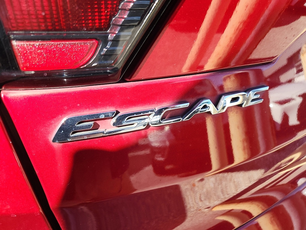 Used 2018 Ford Escape SE SE 4WD