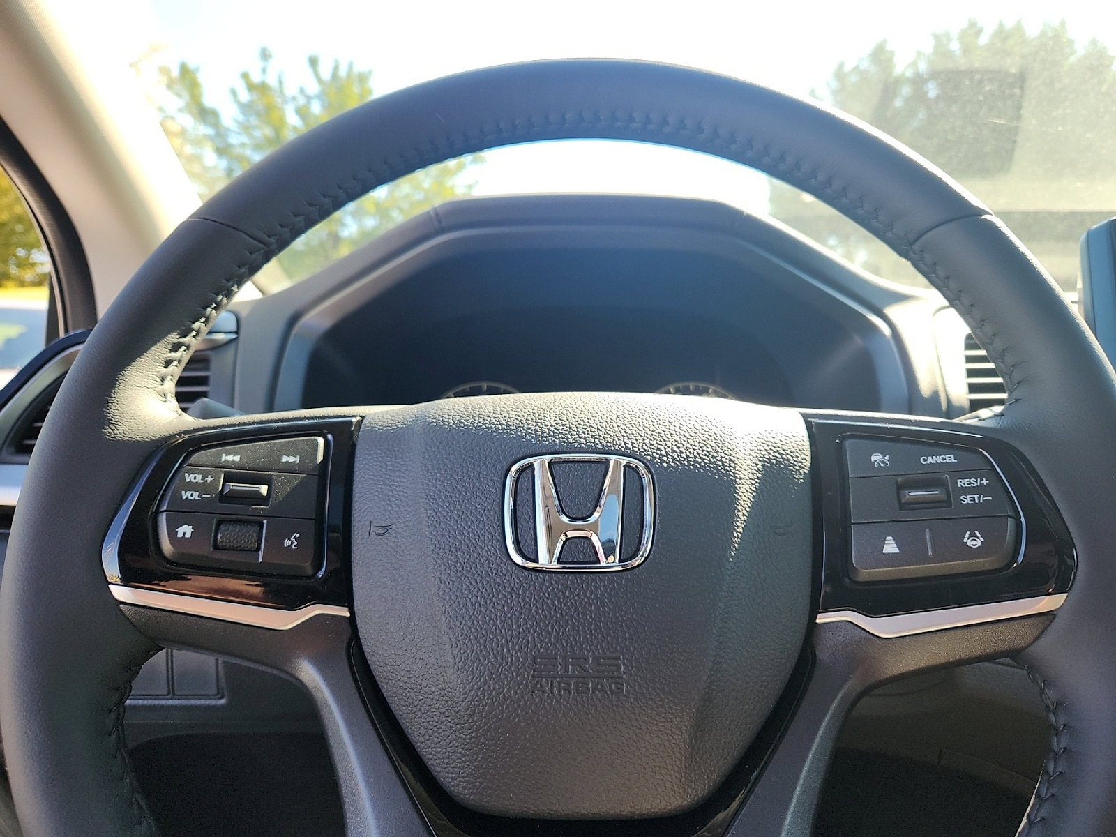 2026 Honda Odyssey Touring - Photo 15