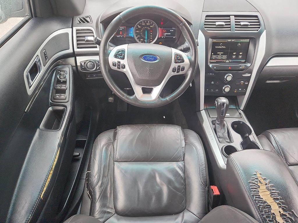 2015 Ford Explorer XLT - Photo 8