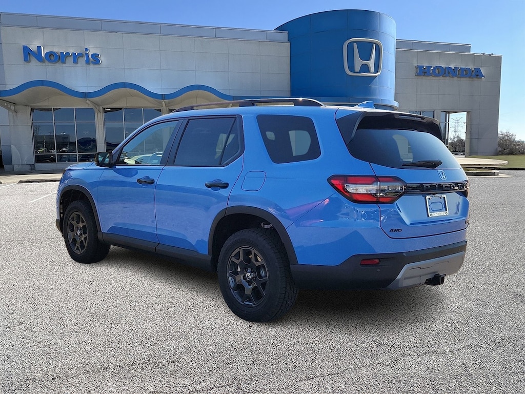 New 2025 Honda Pilot TrailSport SUV