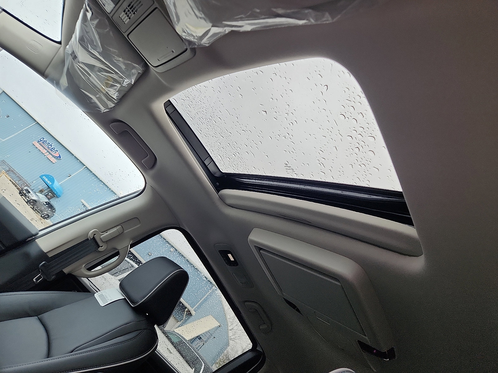 2026 Honda Odyssey Touring - Photo 10