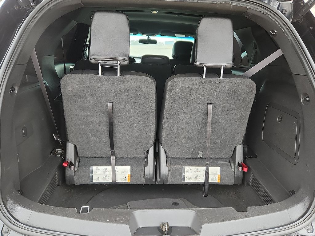 2015 Ford Explorer XLT - Photo 20