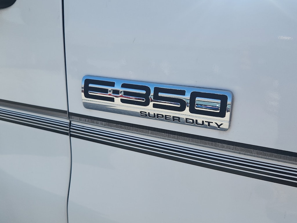 Used 2008 Ford Econoline Commercial Cutaway DUAL REAR WHEEL