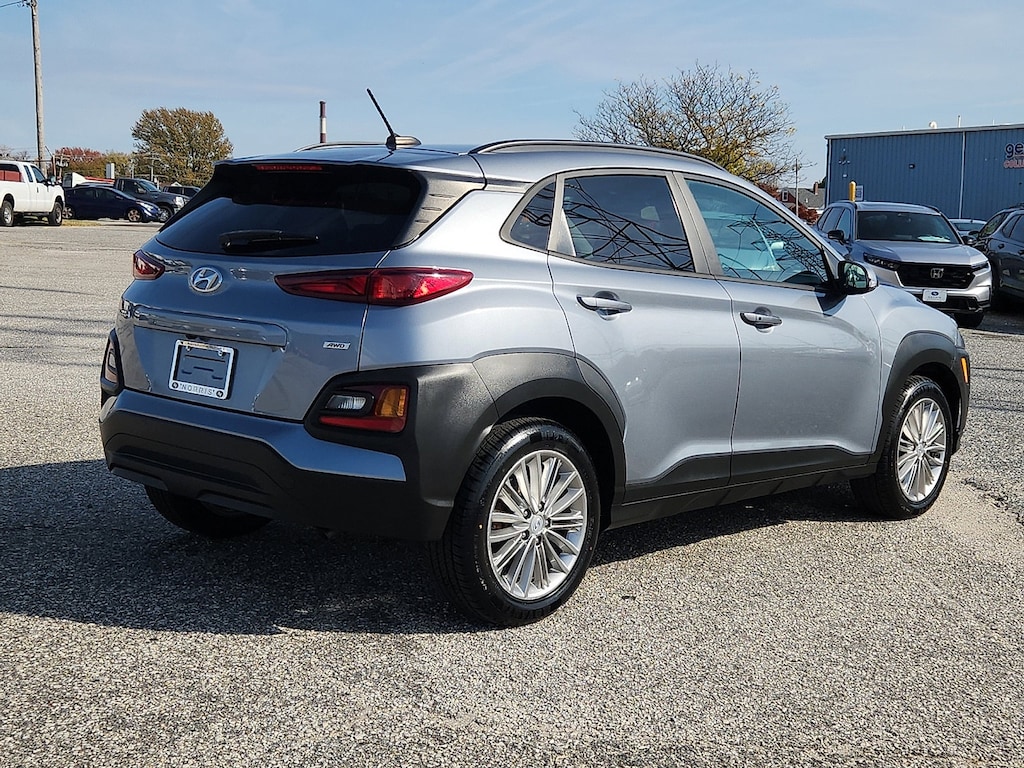 Used 2021 Hyundai Kona SEL SEL Auto AWD