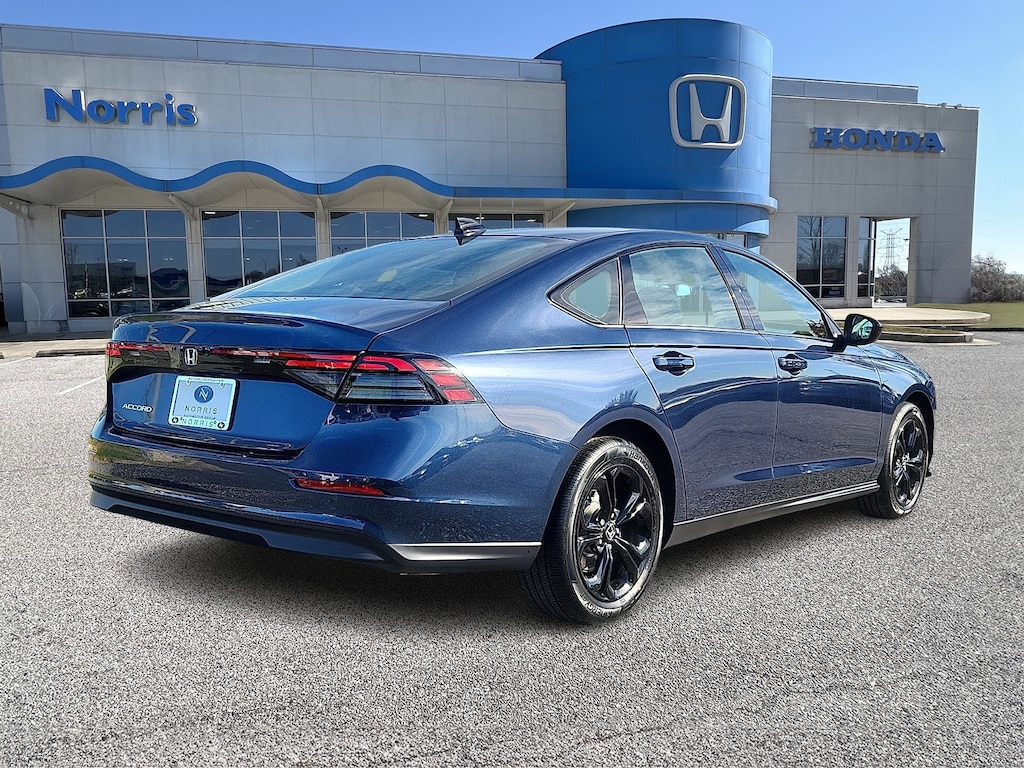New 2025 Honda Accord SE Sedan