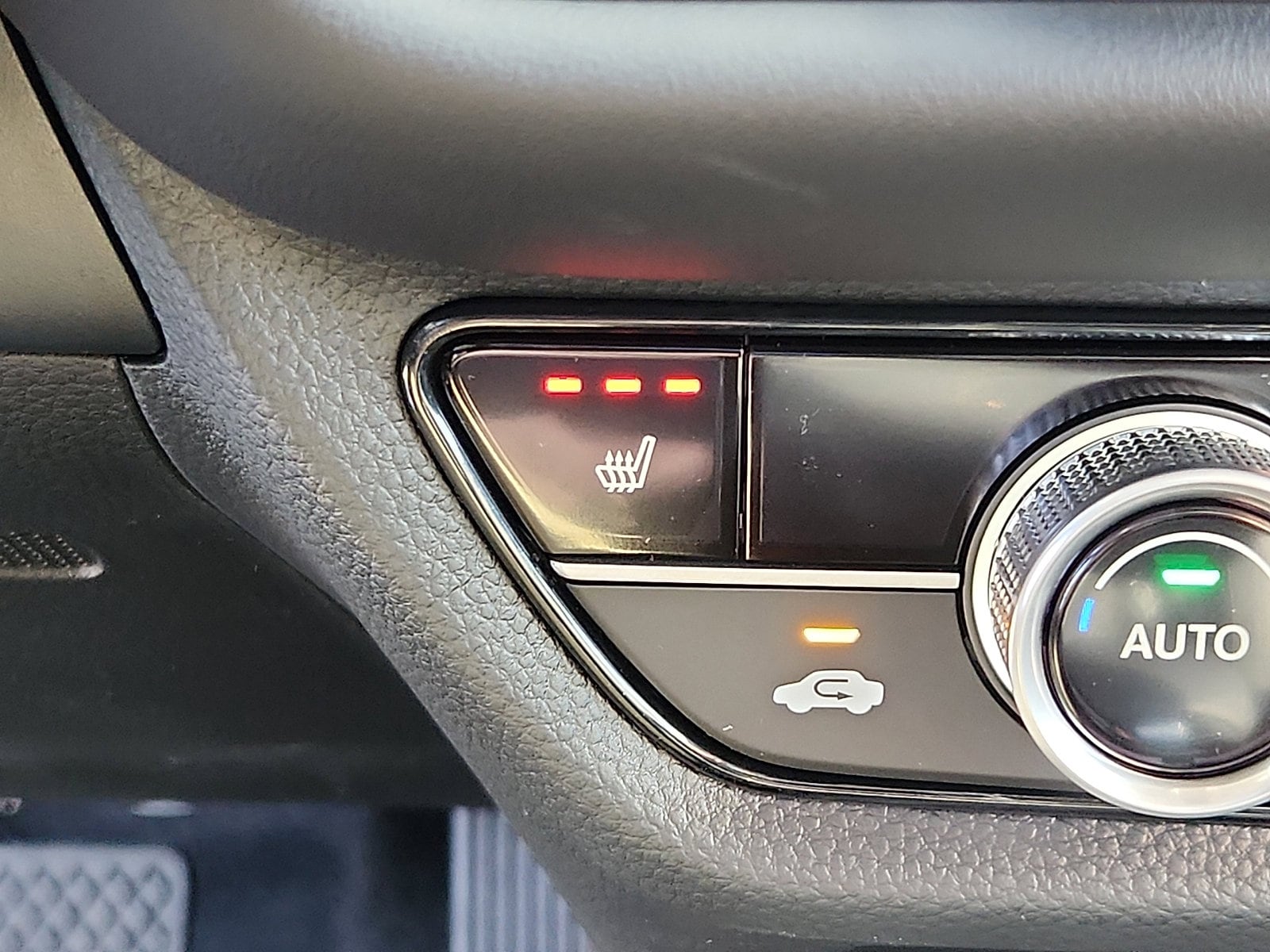 2026 Honda HR-V EX-L - Photo 14