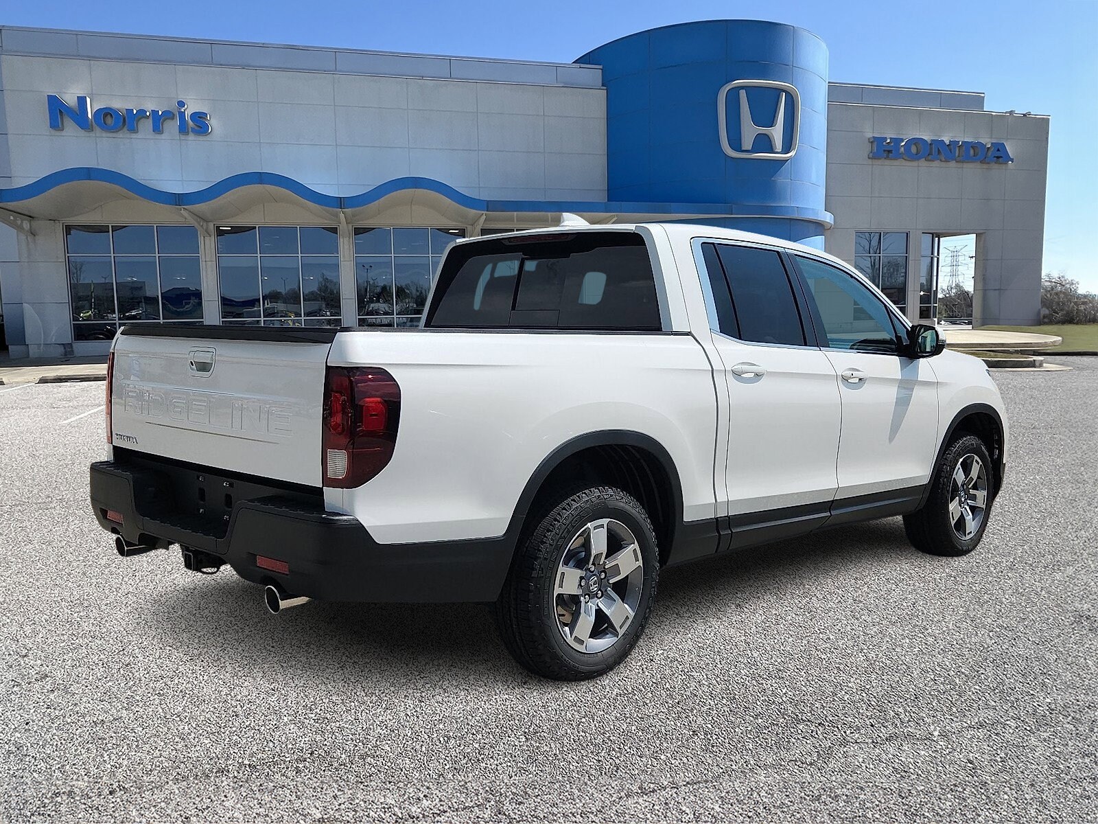 2025 Honda Ridgeline RTL photo 3