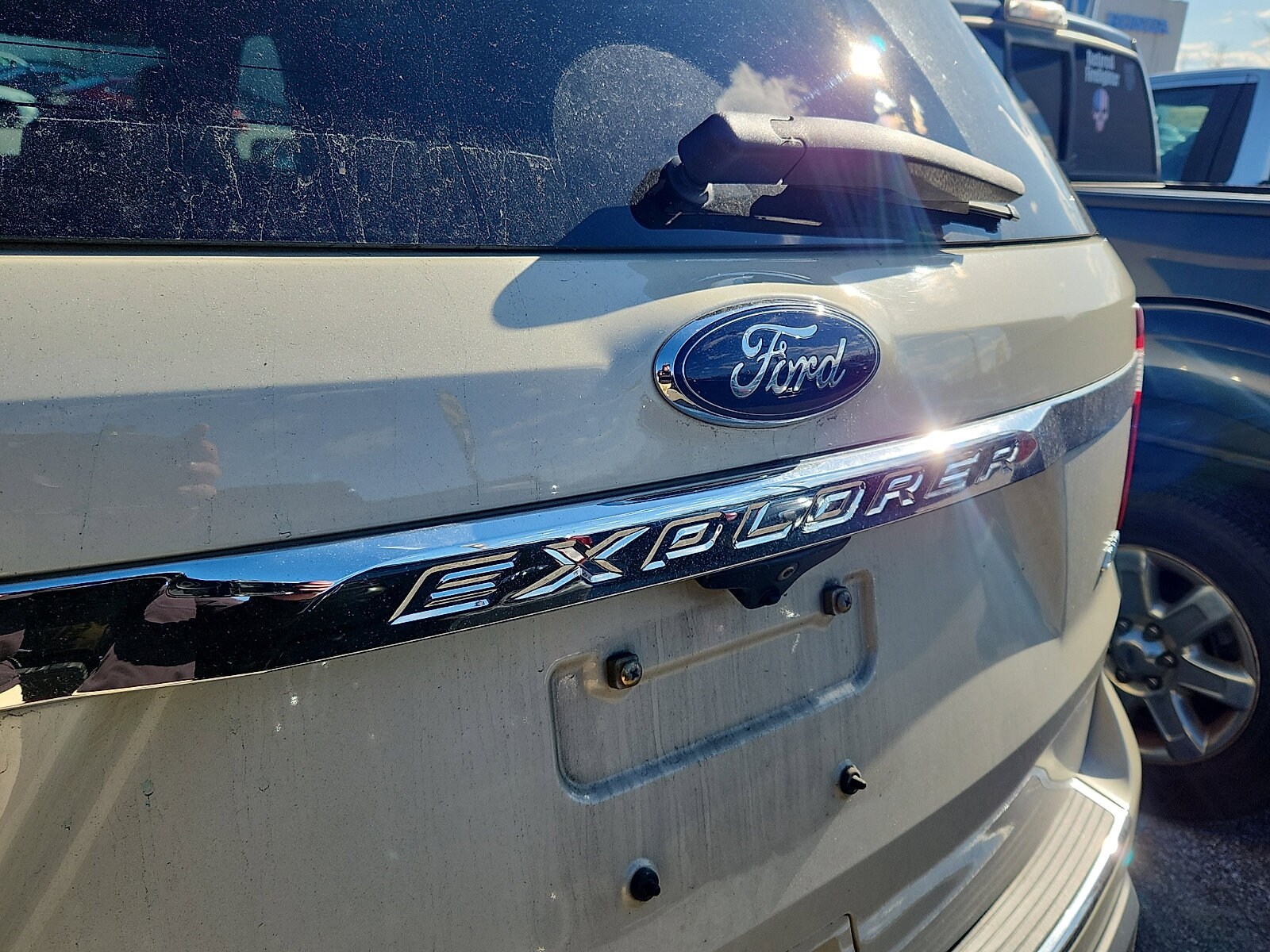 2018 Ford Explorer Limited photo 2