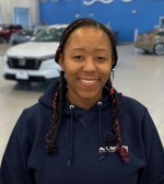 Staff member Tiffany Adams from ID_7e7374