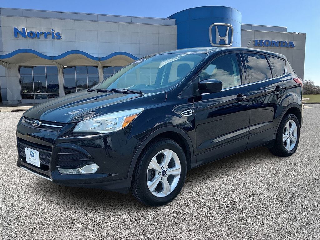 Used 2016 Ford Escape SE with VIN 1FMCU0GX0GUA73677 for sale in Baltimore, MD