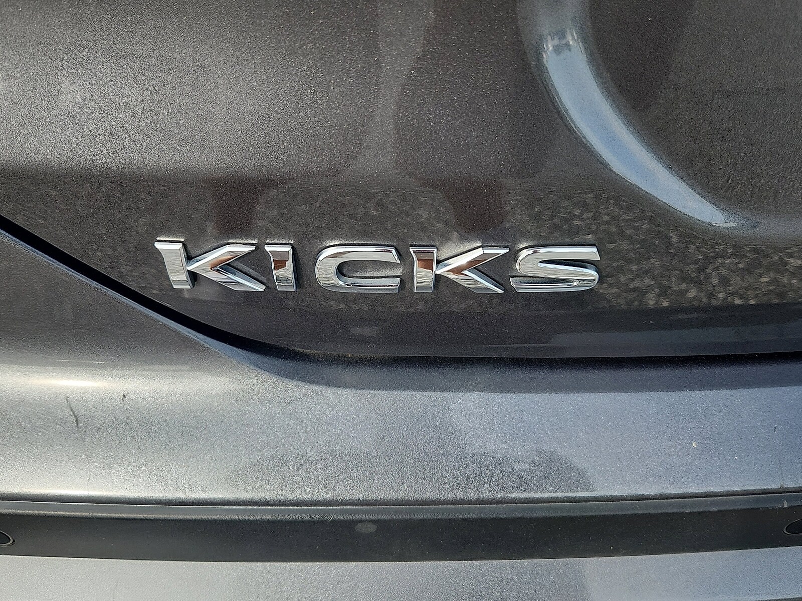 2024 Nissan Kicks S photo 4