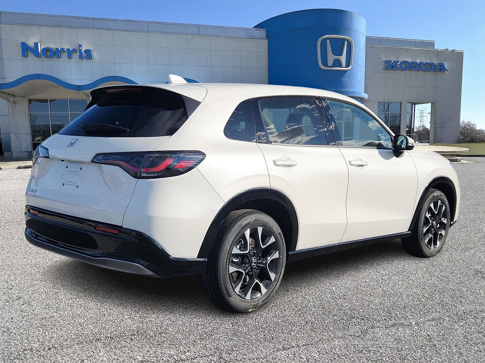 2026 Honda HR-V EX-L - Photo 4