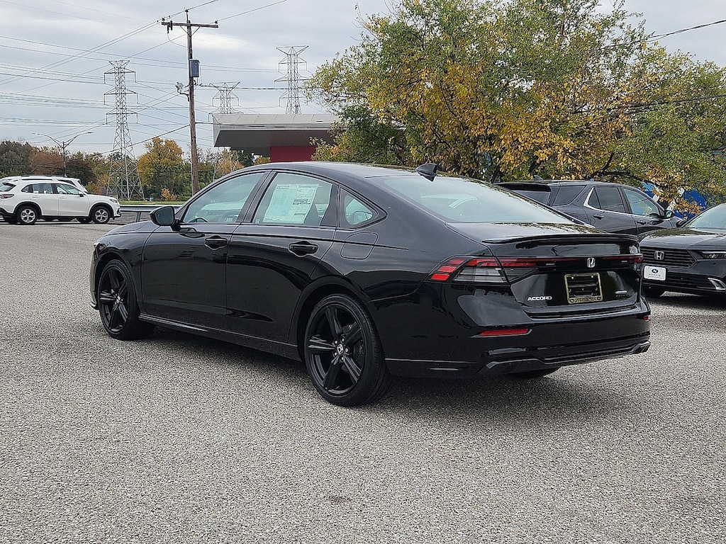 New 2025 Honda Accord Hybrid Sport-L Sedan