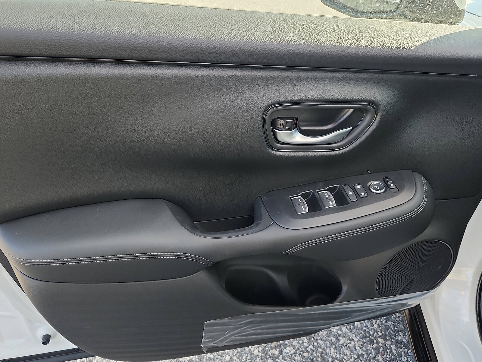 2026 Honda HR-V EX-L - Photo 8