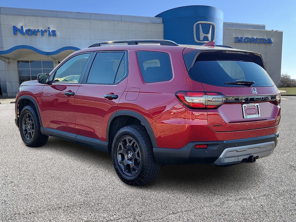 New 2025 Honda Pilot TrailSport SUV