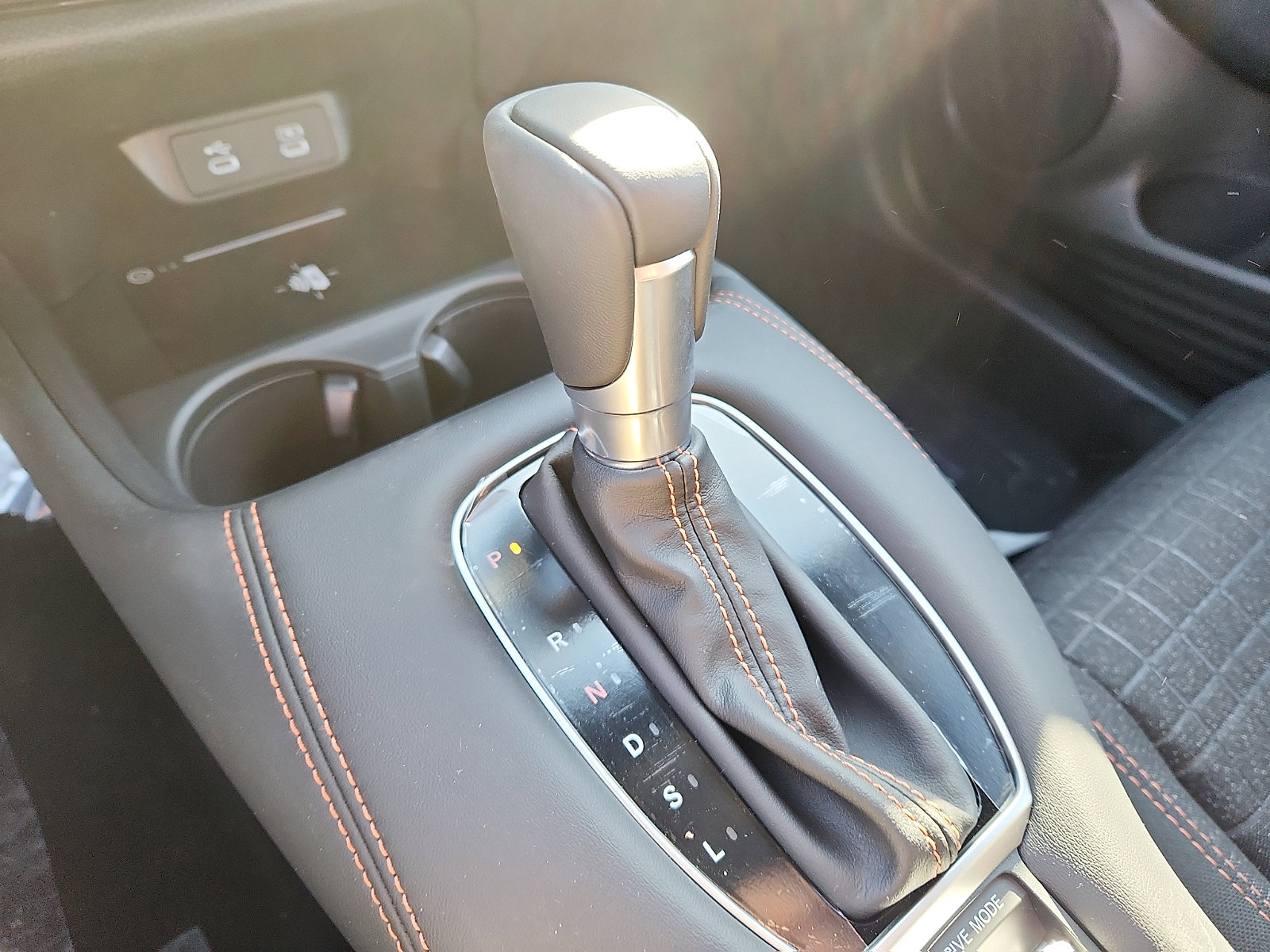 2026 Honda HR-V Sport - Photo 10
