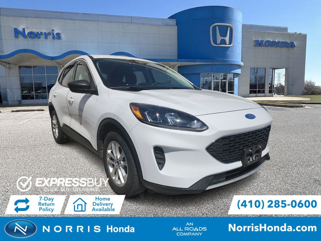 2022 Ford Escape SE FWD's photo