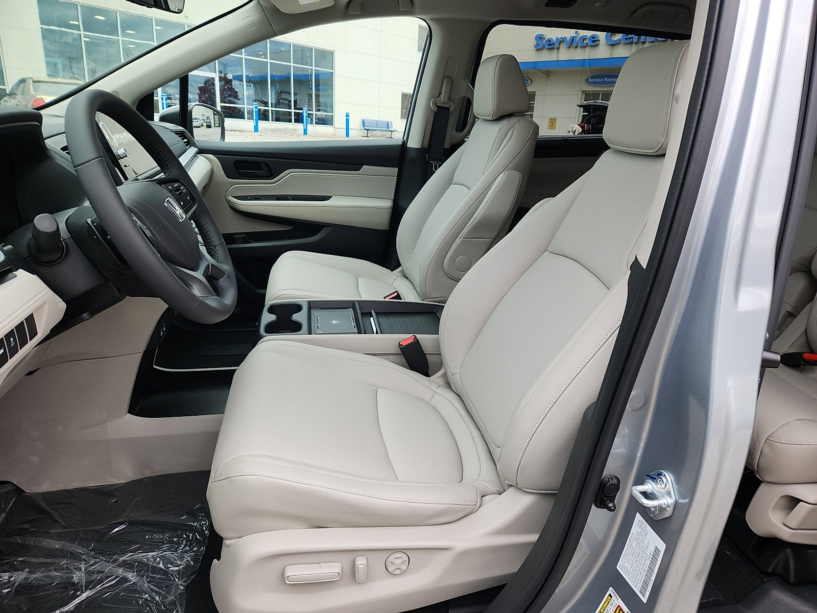2026 Honda Odyssey EX-L - Photo 9