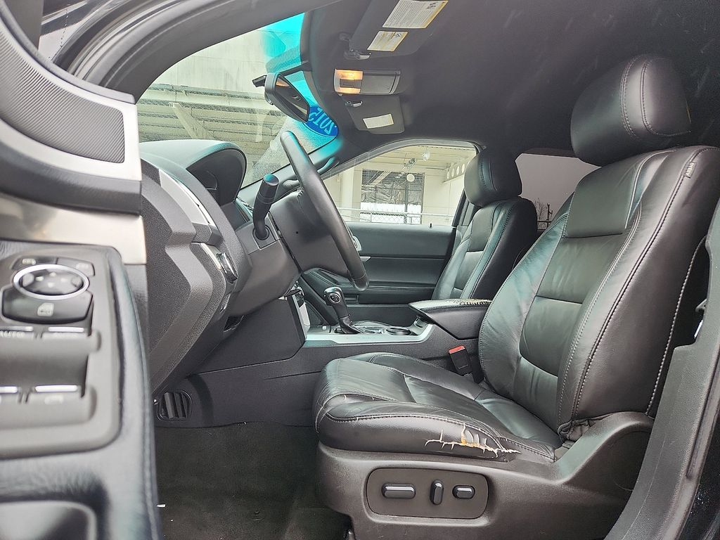 2015 Ford Explorer XLT - Photo 9