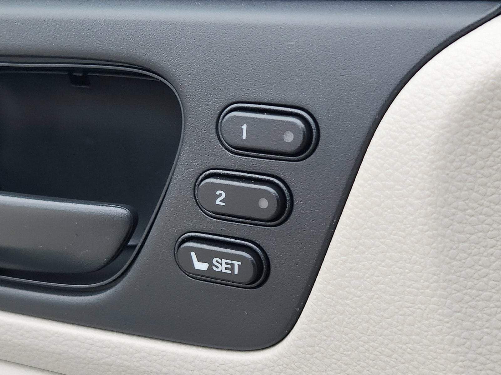 2026 Honda Odyssey EX-L - Photo 16
