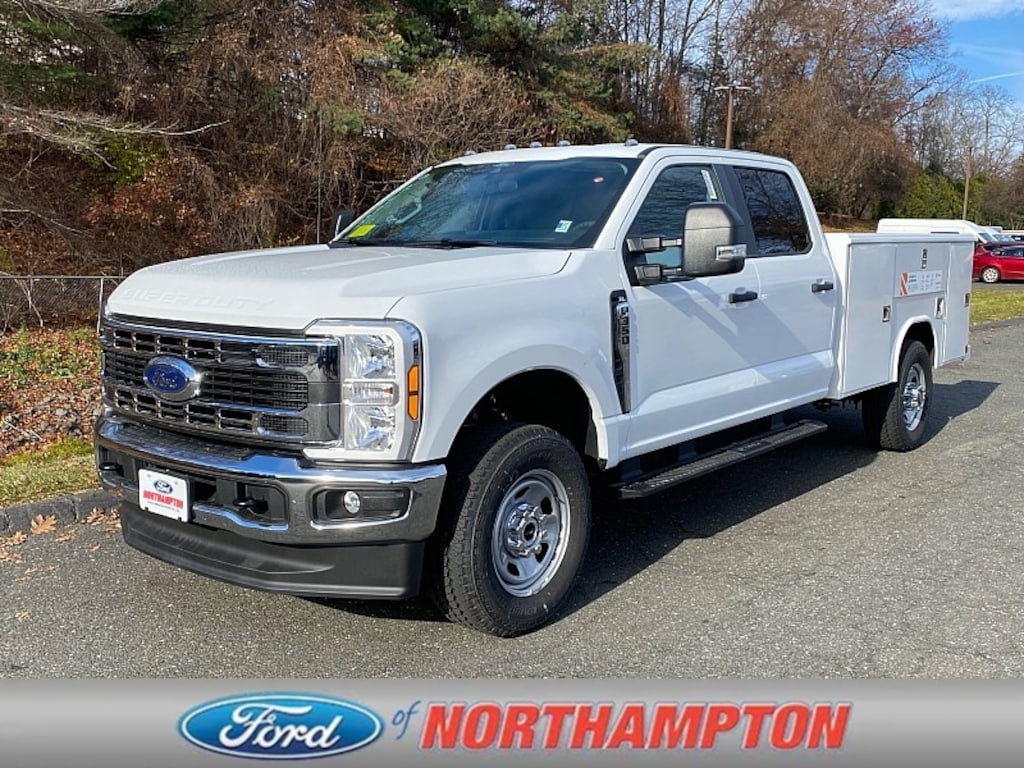 New 2026 Ford Super Duty F-350 CC 4WD XL Full Size Truck