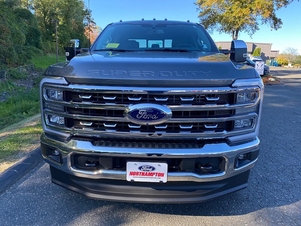 New 2026 Ford Super Duty F-250 4WD LARIAT Full Size Truck