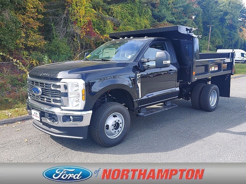 2026 Ford F-350 Super Duty Chassis Cab