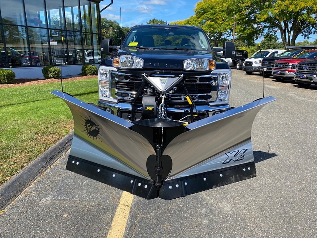 New 2027 Ford Super Duty XLT Full Size Truck
