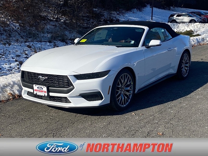 2026 Ford Mustang EcoBoost Premium's photo