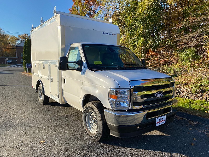 2026 Ford E-350 Base photo 3