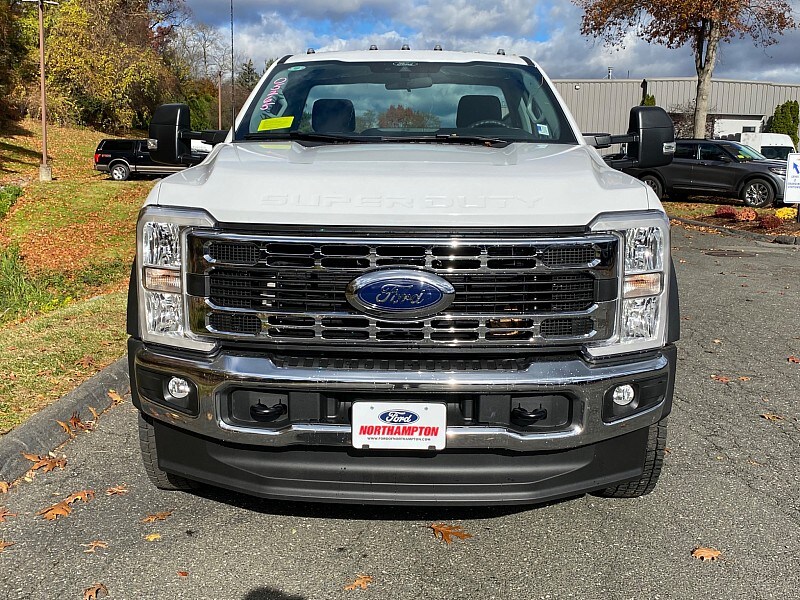 2026 Ford F-550 XL photo 2
