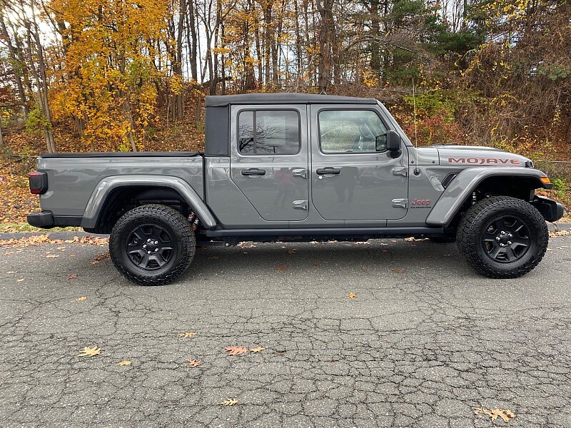 2021 Jeep Gladiator Mojave photo 4