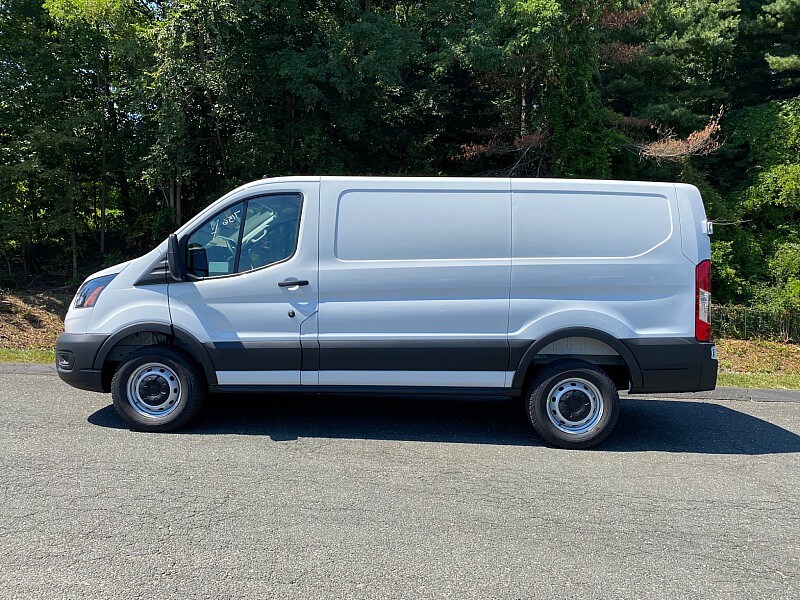 2025 Ford Transit Cargo Van photo 4