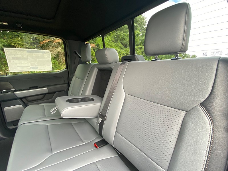 2025 Ford F-150 Lightning Lariat - Photo 20