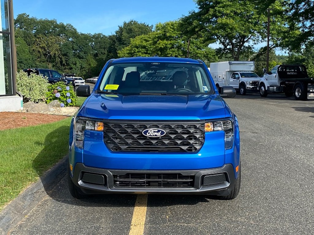 New 2026 Ford Maverick XLT Compact Truck