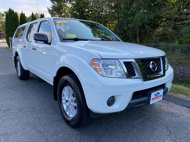 2021 Nissan Frontier SV photo 3