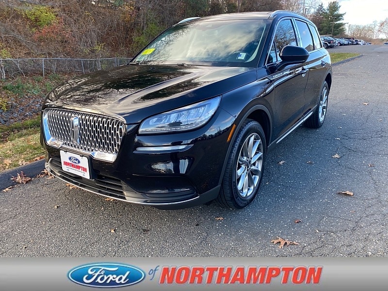 2022 Lincoln Corsair Base