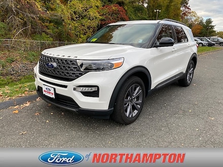 2022 Ford Explorer XLT Full Size SUV