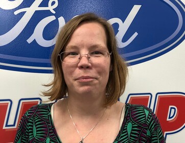 Staff member Nicole Howe from ID_149c7a26e4ac