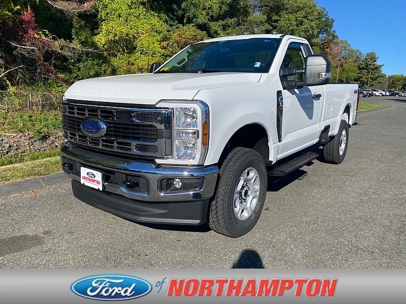 2026 Ford F-350 Super Duty XLT's photo