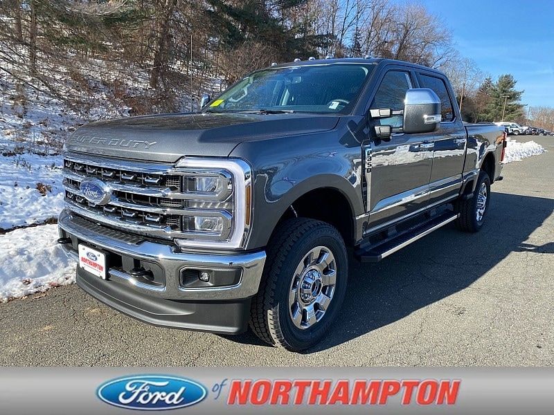 2026 Ford F-350 Super Duty Lariat's photo
