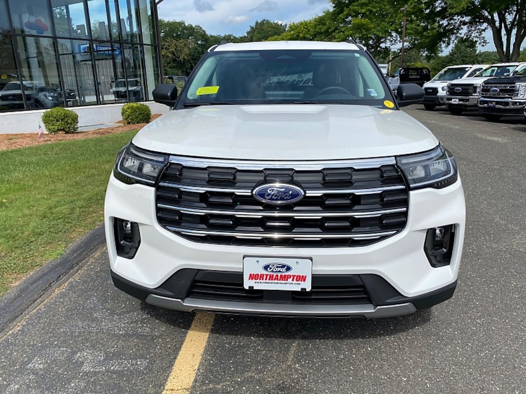 New 2026 Ford Explorer Active w/200A Pkg Full Size SUV