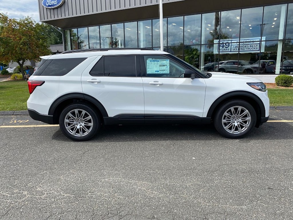 New 2026 Ford Explorer Active w/200A Pkg Full Size SUV