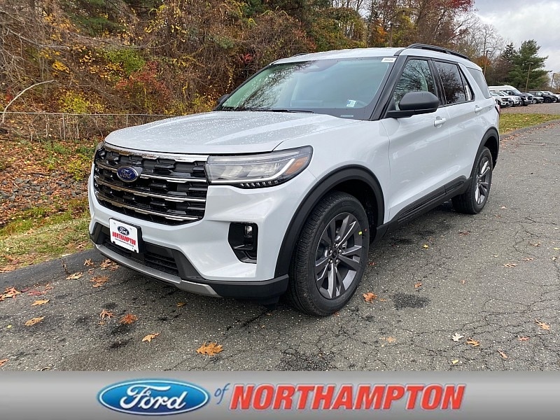 2026 Ford Explorer Active's photo