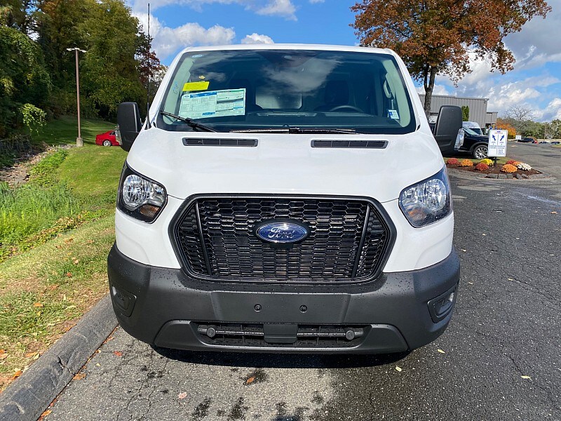 2025 Ford Transit Cargo Van photo 2