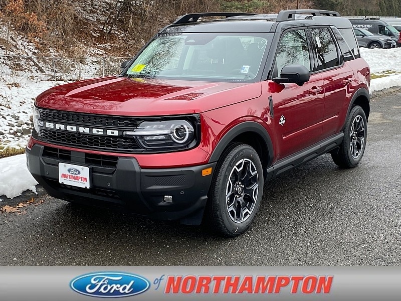 2025 Ford Bronco Sport Outer Banks's photo