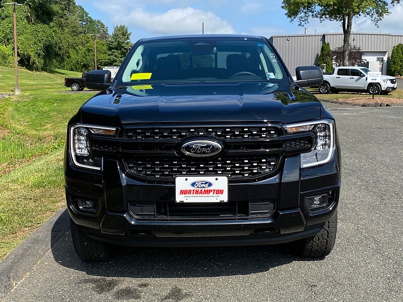 2025 Ford Ranger XLT photo 2