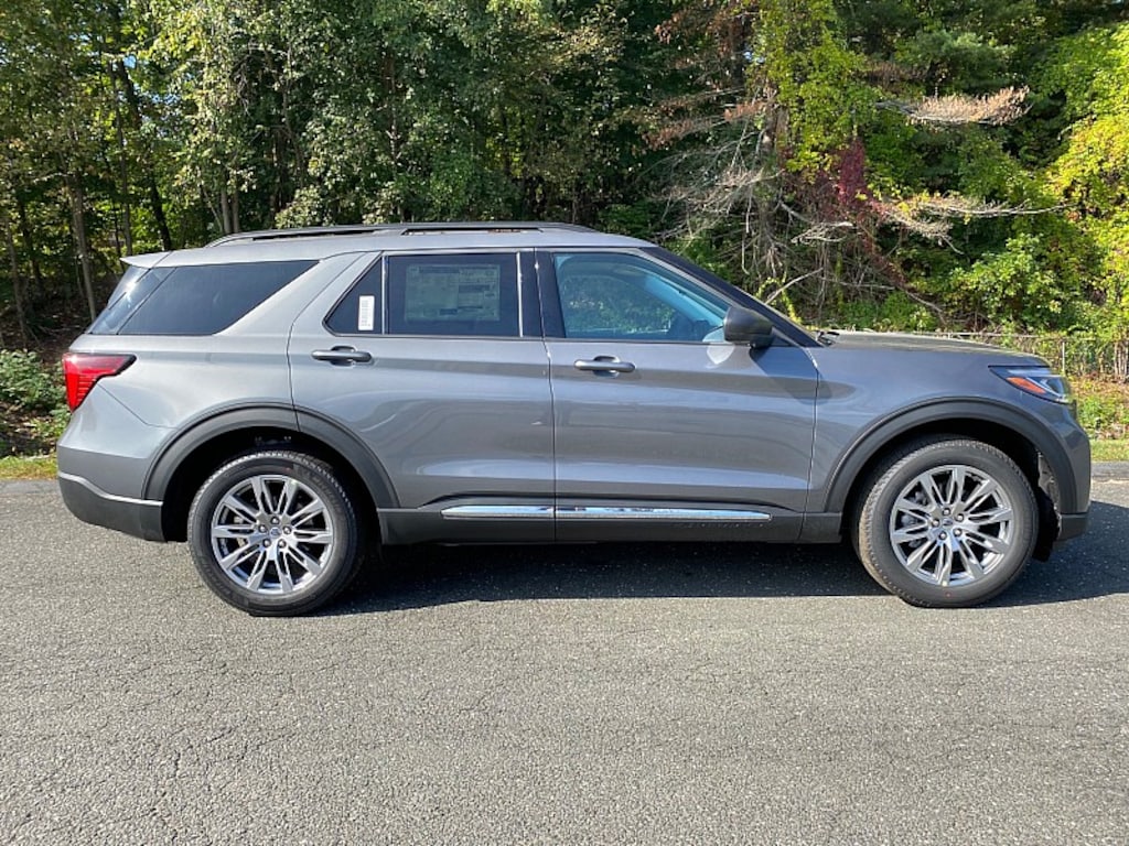 New 2025 Ford Explorer Active Full Size SUV