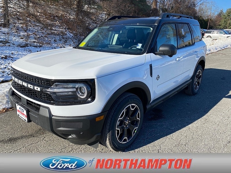 2025 Ford Bronco Sport Outer Banks's photo