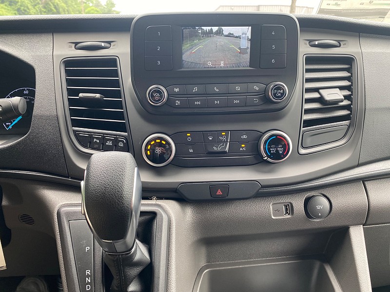 2025 Ford Transit Van Base - Photo 18